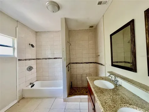 219 E Polk Avenue Lake Wales FL 33853