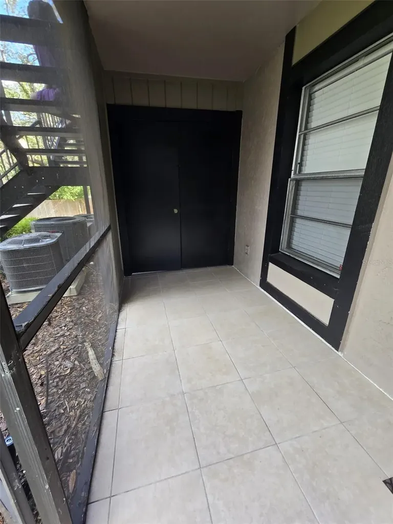 4032 Tumble Wood Trail Tampa FL 33613