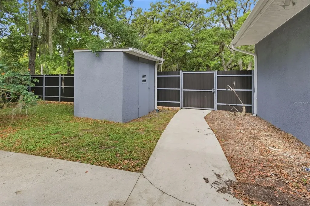 176 Lake Eva Drive Chuluota FL 32766