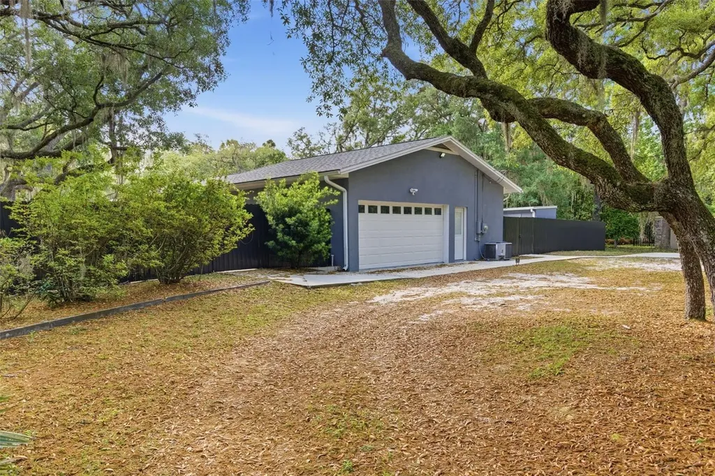 176 Lake Eva Drive Chuluota FL 32766
