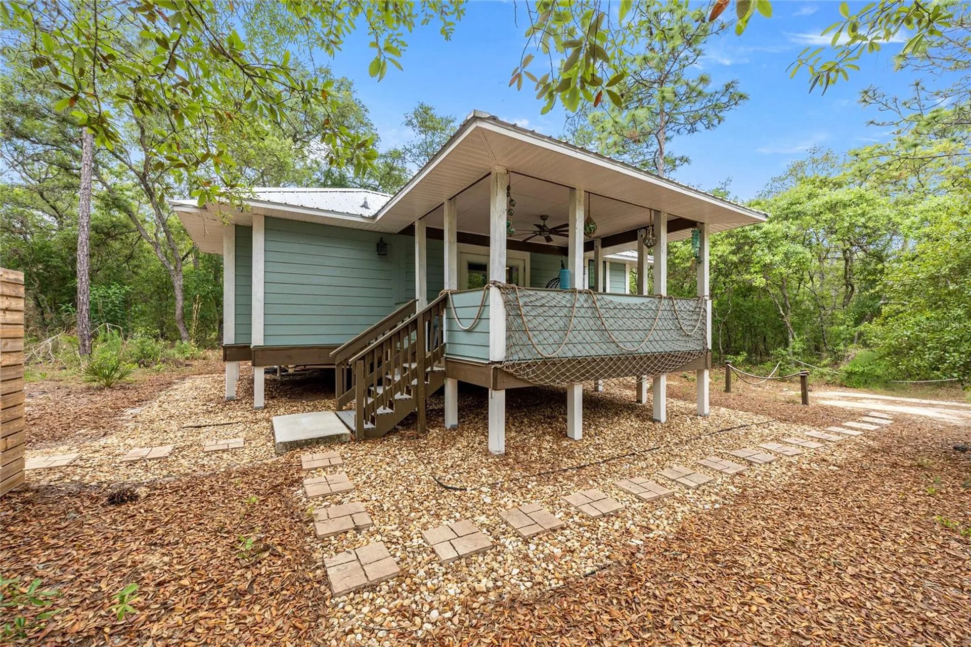 414 S School Avenue Lecanto FL 34461