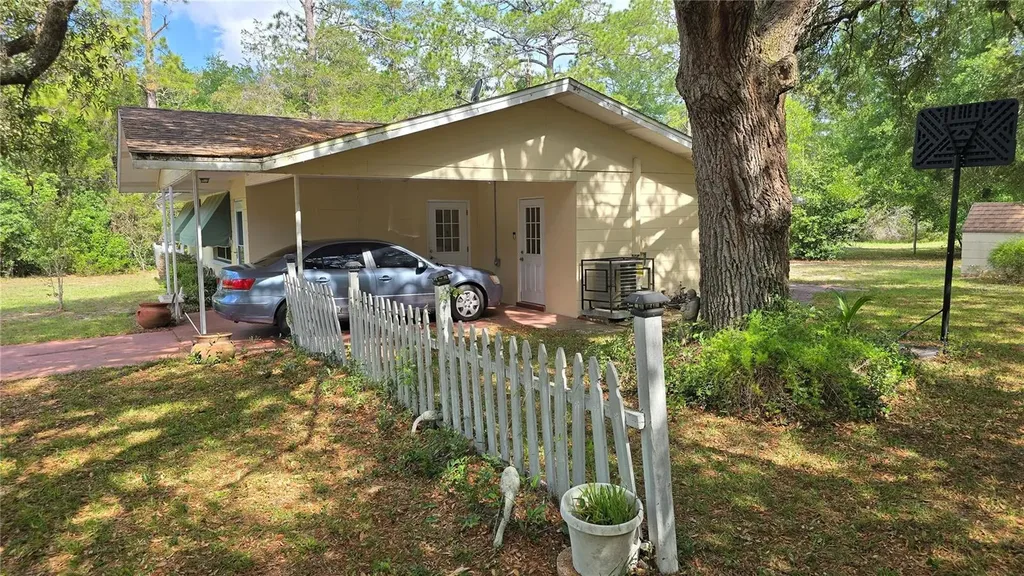 20851 SW Audubon Avenue Dunnellon FL 34431