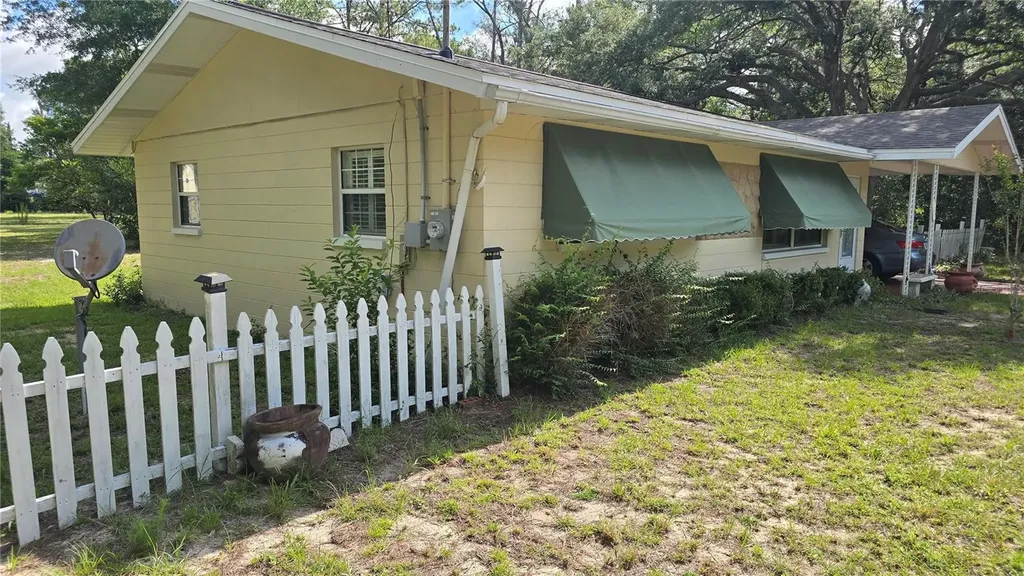 20851 SW Audubon Avenue Dunnellon FL 34431