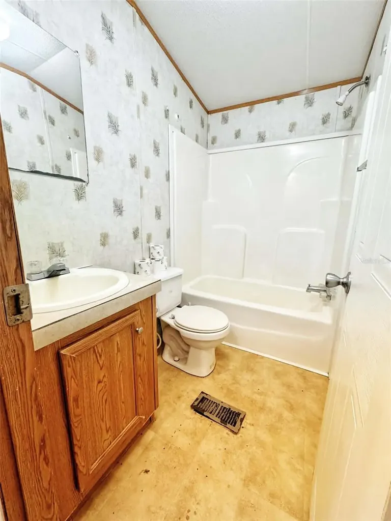612 Morgan Road Winter Haven FL 33880