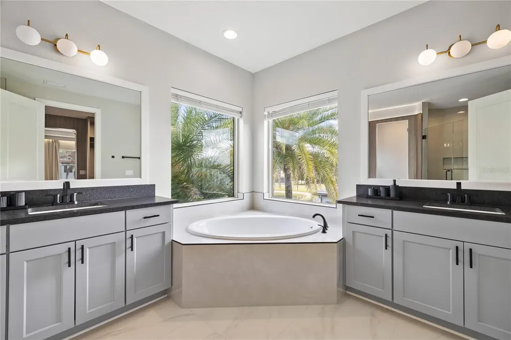 10829 Royal Cypress Way Orlando FL 32836