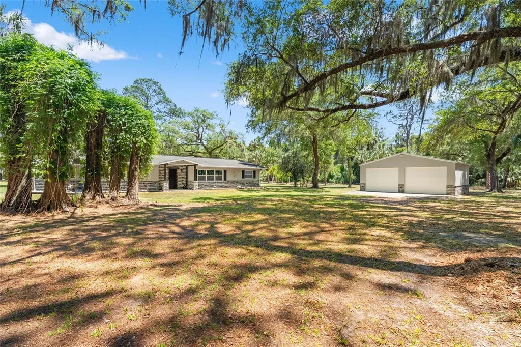 7845 N Flame Vine Way Crystal River FL 34428