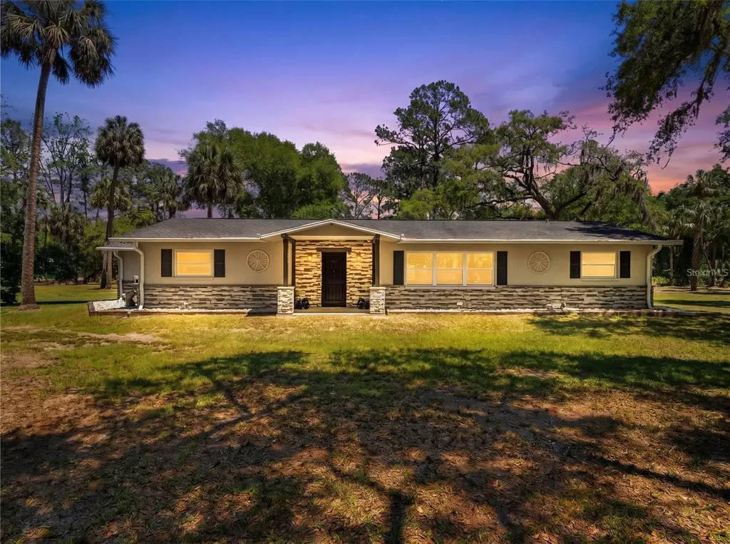 7845 N Flame Vine Way Crystal River FL 34428