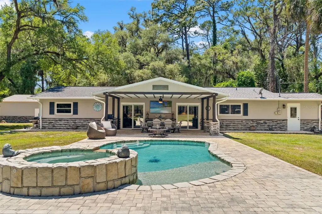 7845 N Flame Vine Way Crystal River FL 34428