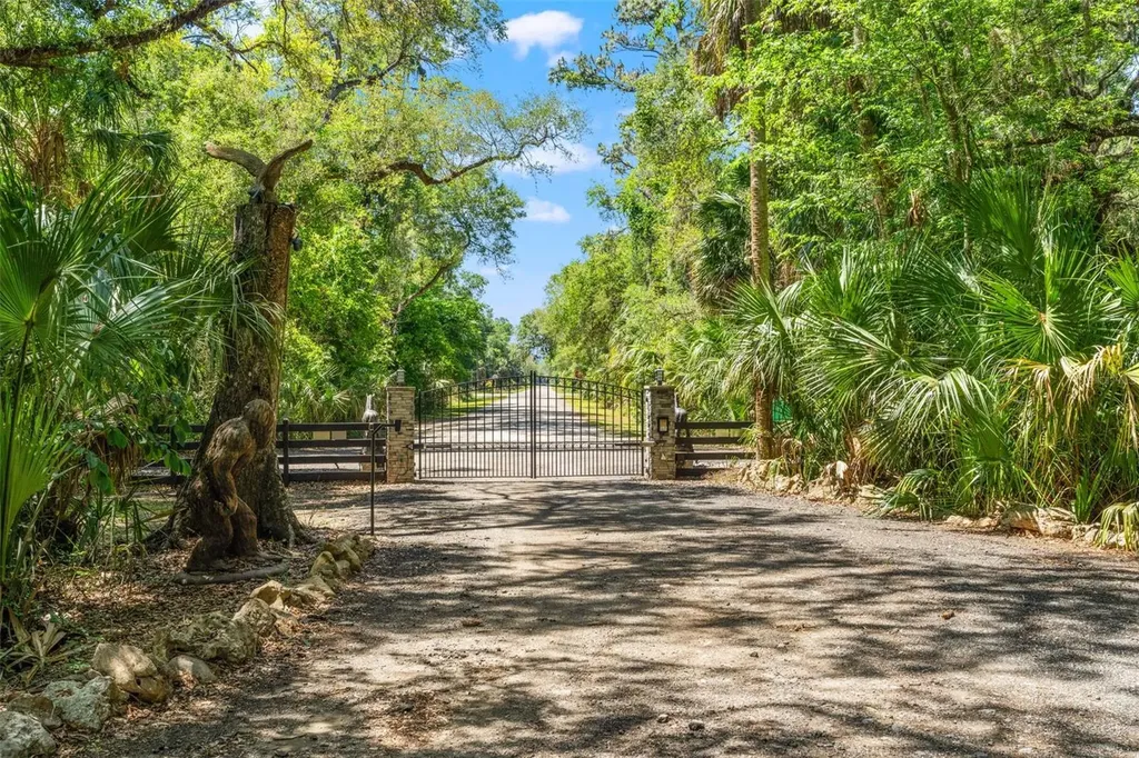 7845 N Flame Vine Way Crystal River FL 34428