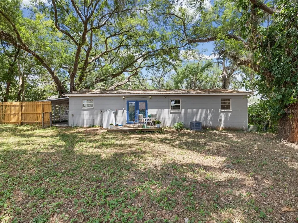 8512 N 29th Street Tampa FL 33604