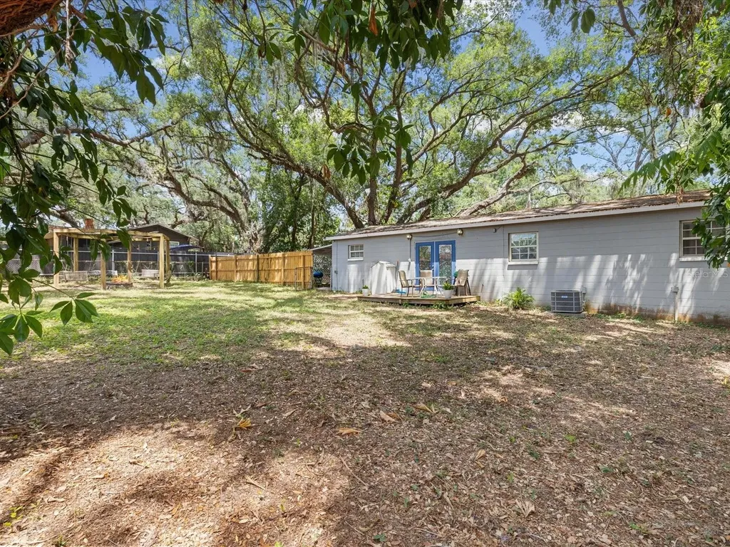8512 N 29th Street Tampa FL 33604