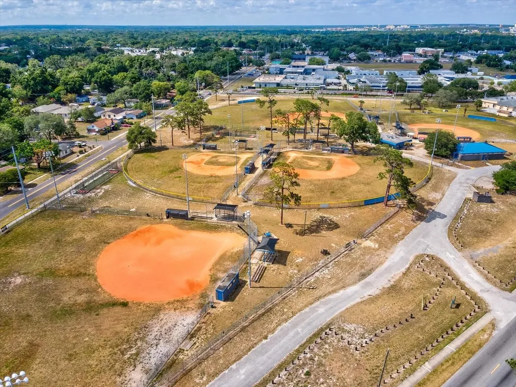 8512 N 29th Street Tampa FL 33604