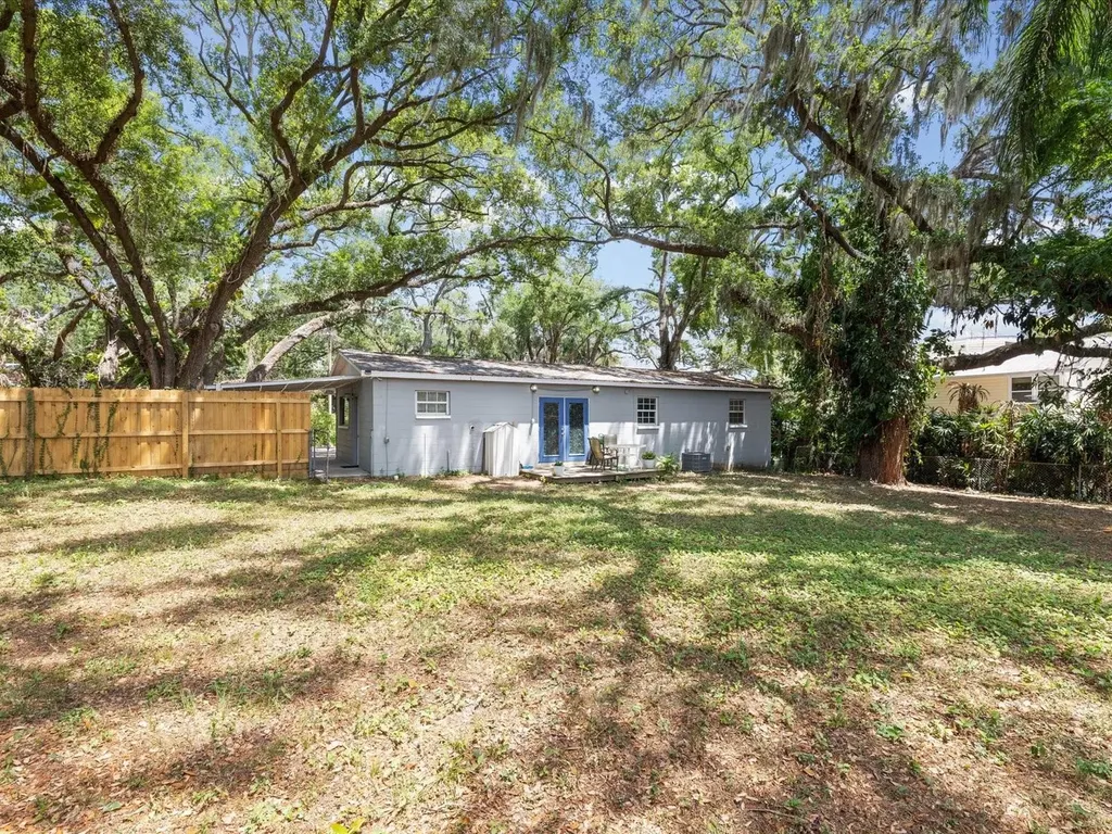 8512 N 29th Street Tampa FL 33604
