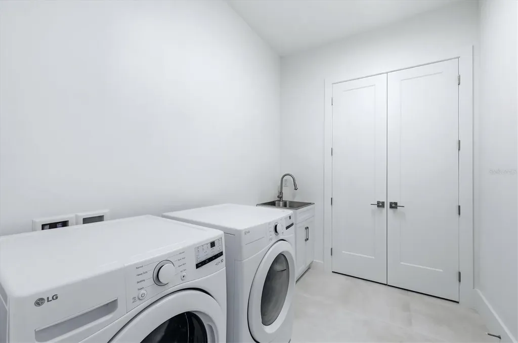 8959 Baroque Terrace Sarasota FL 34240
