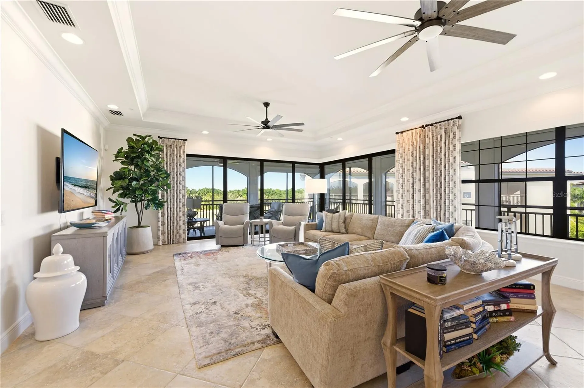 2555 Marquesa Royale Lane Naples FL 34109