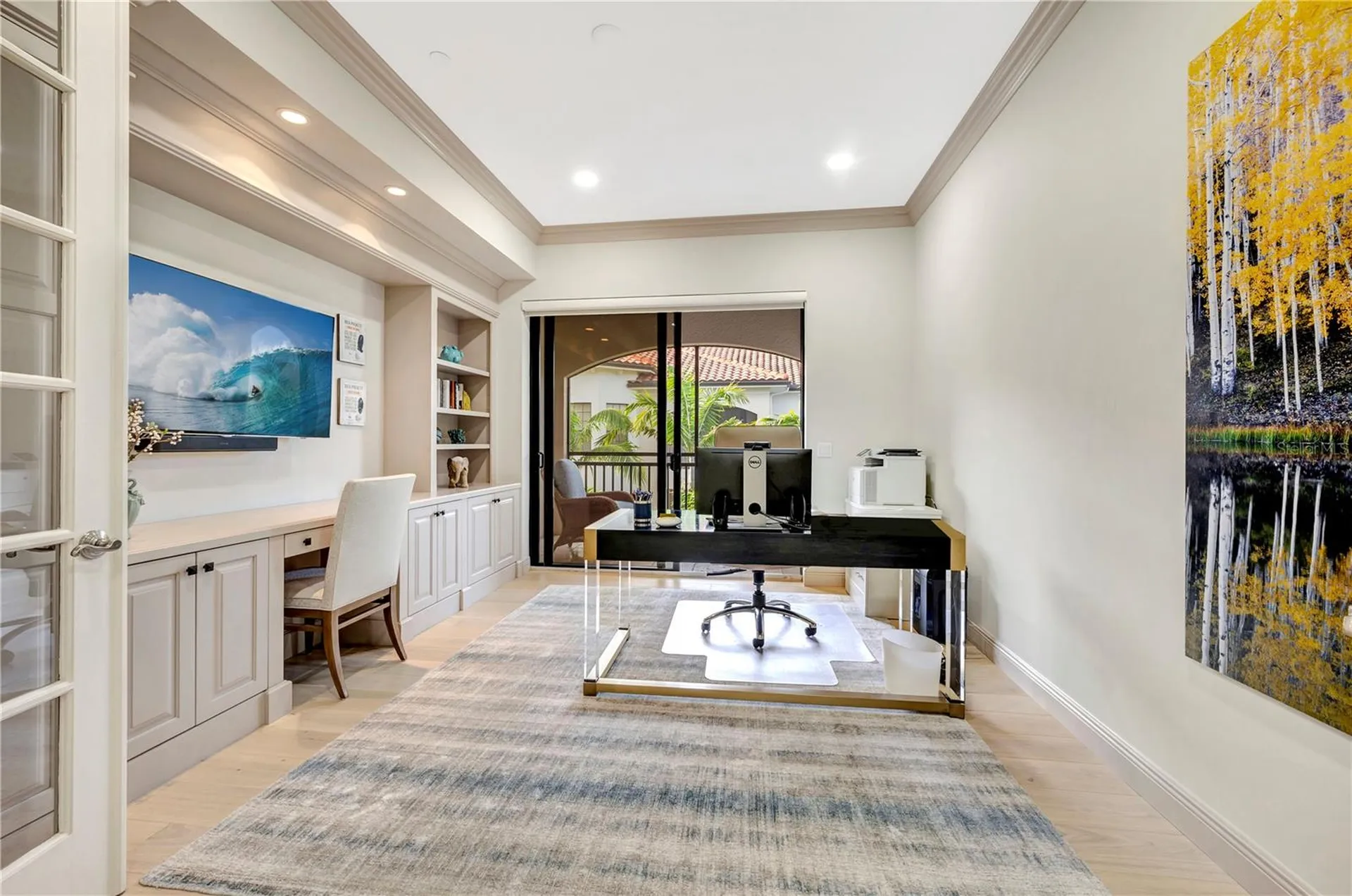 2555 Marquesa Royale Lane Naples FL 34109