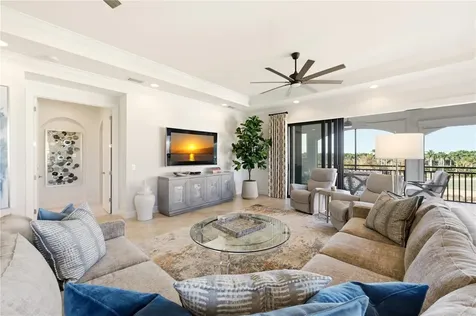 2555 Marquesa Royale Lane Naples FL 34109