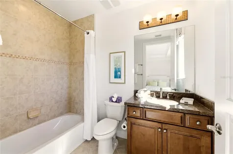 2555 Marquesa Royale Lane Naples FL 34109