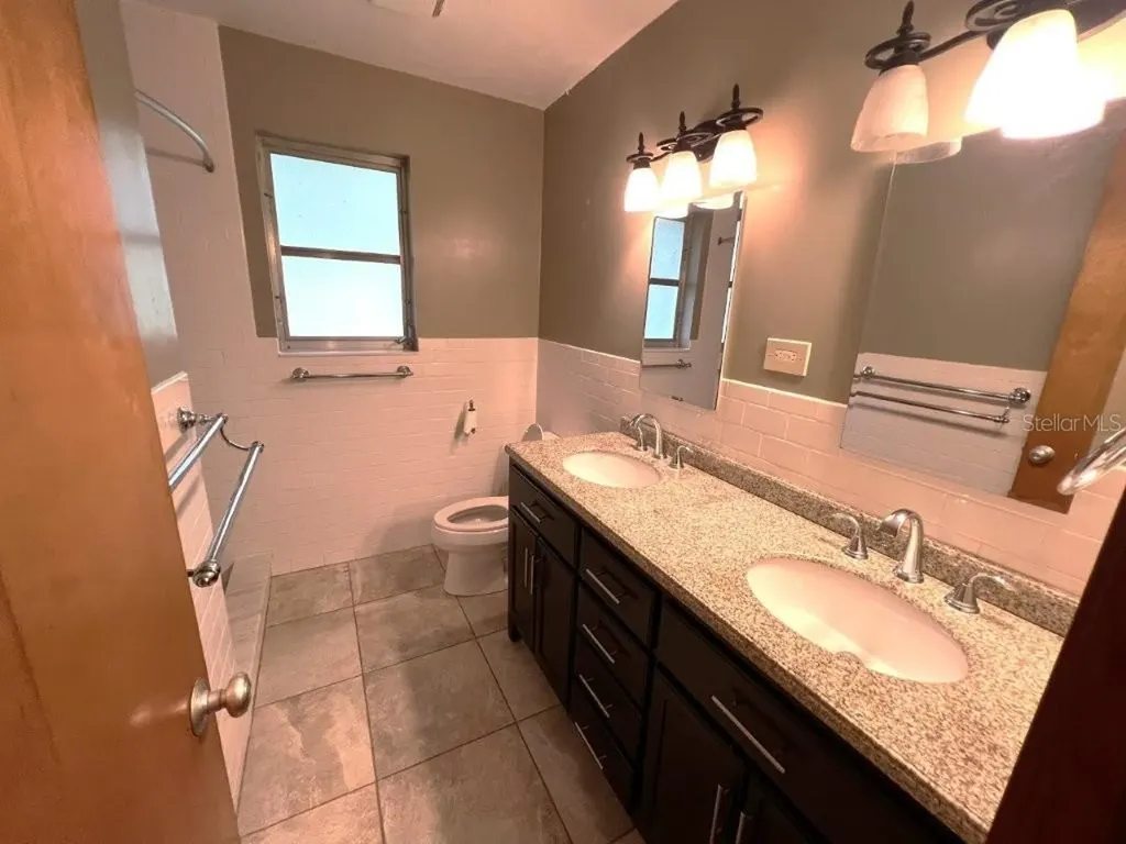 106 SW 38th Street Gainesville FL 32607