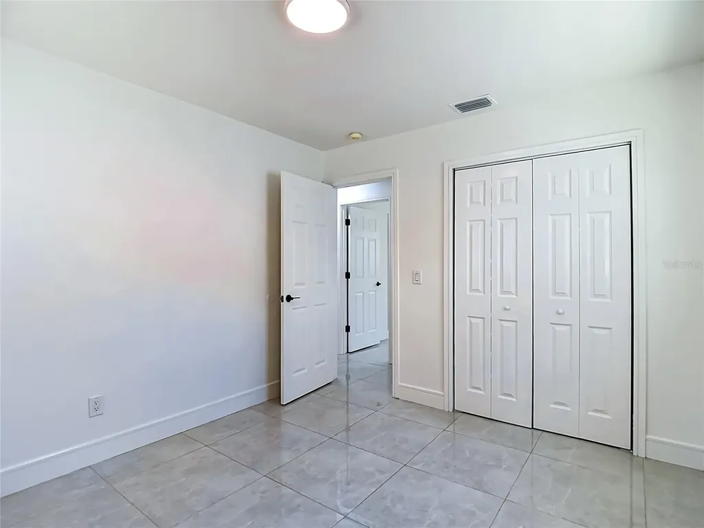 8639 May Circle Tampa FL 33614