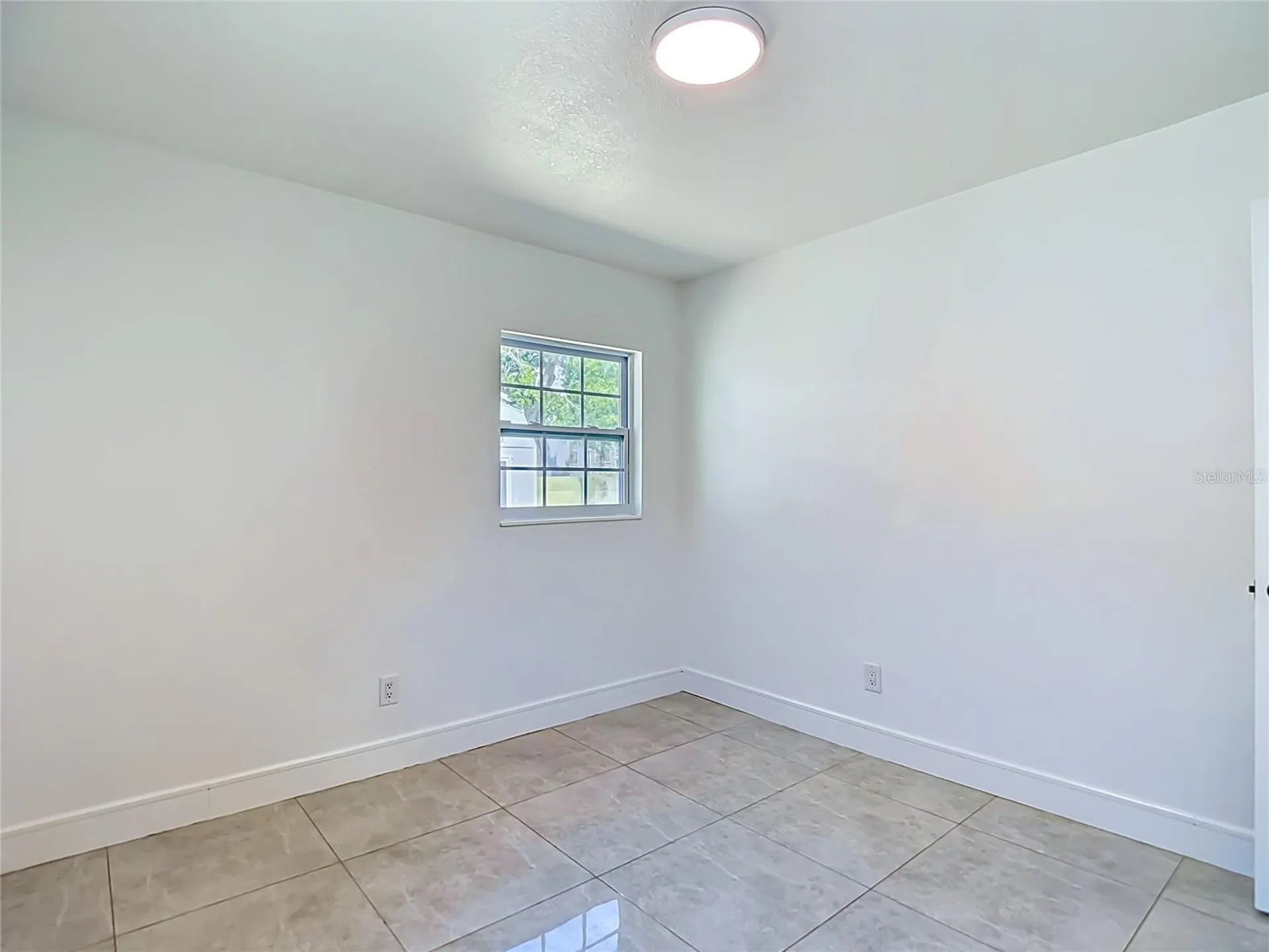 8639 May Circle Tampa FL 33614