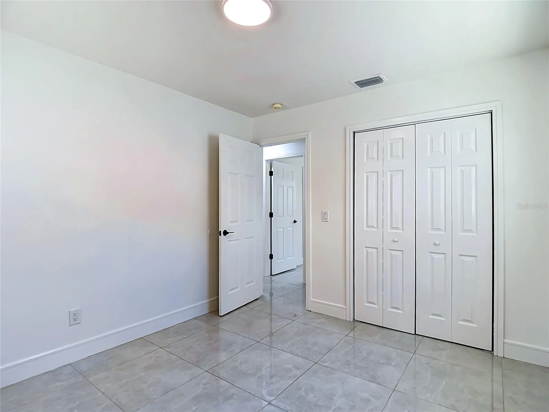 8639 May Circle Tampa FL 33614