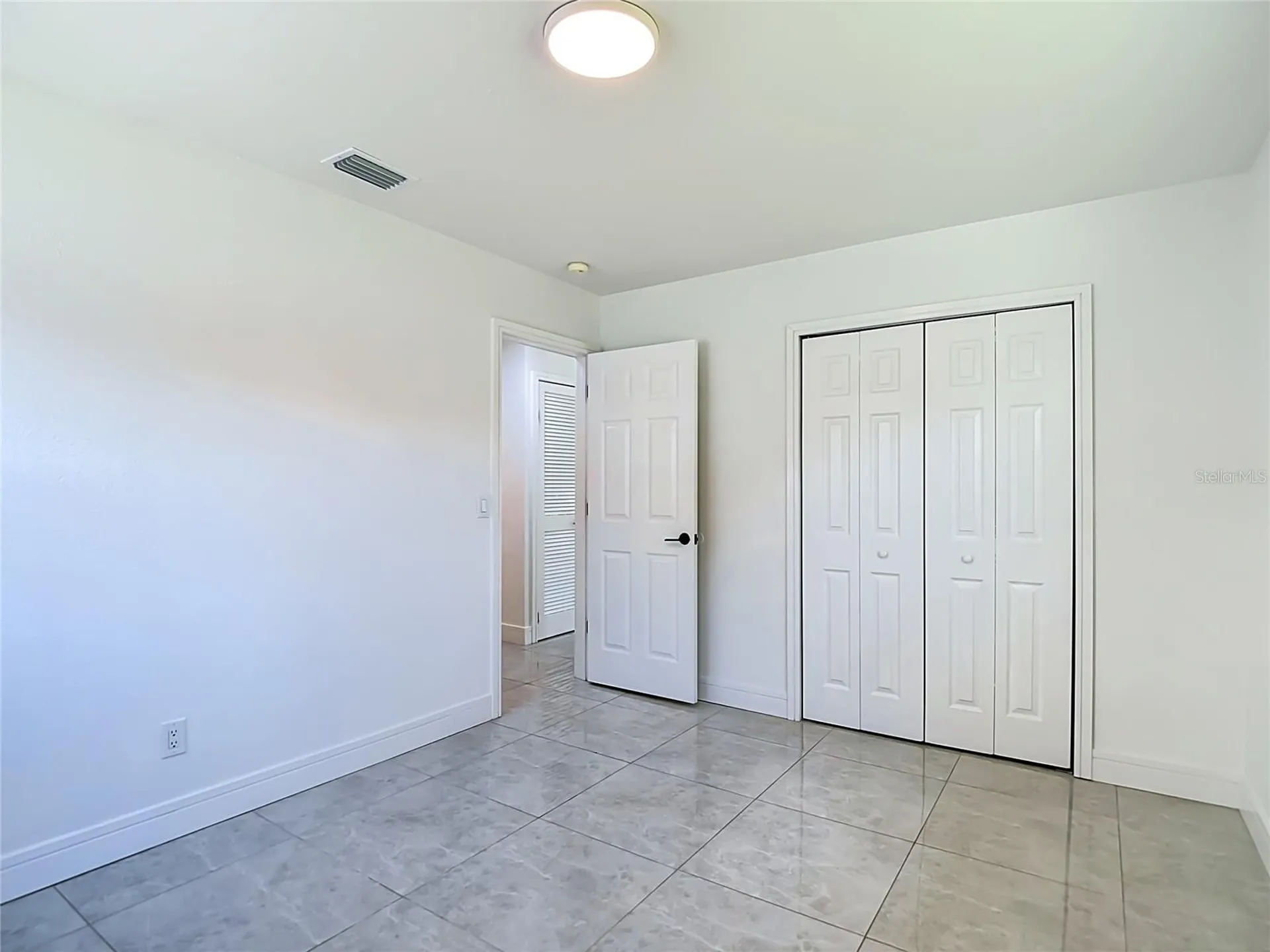 8639 May Circle Tampa FL 33614