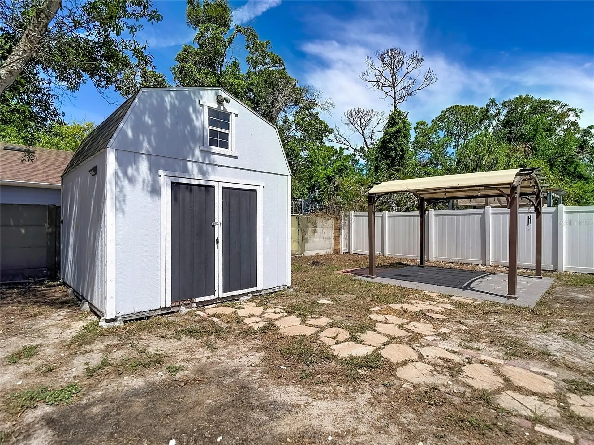 8639 May Circle Tampa FL 33614