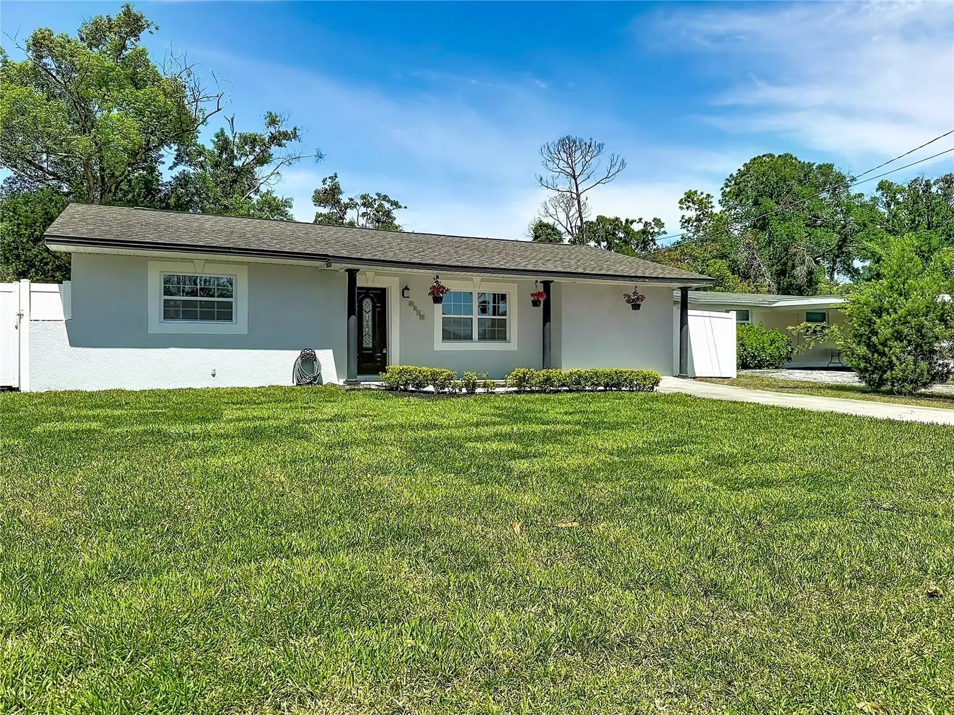 8639 May Circle Tampa FL 33614