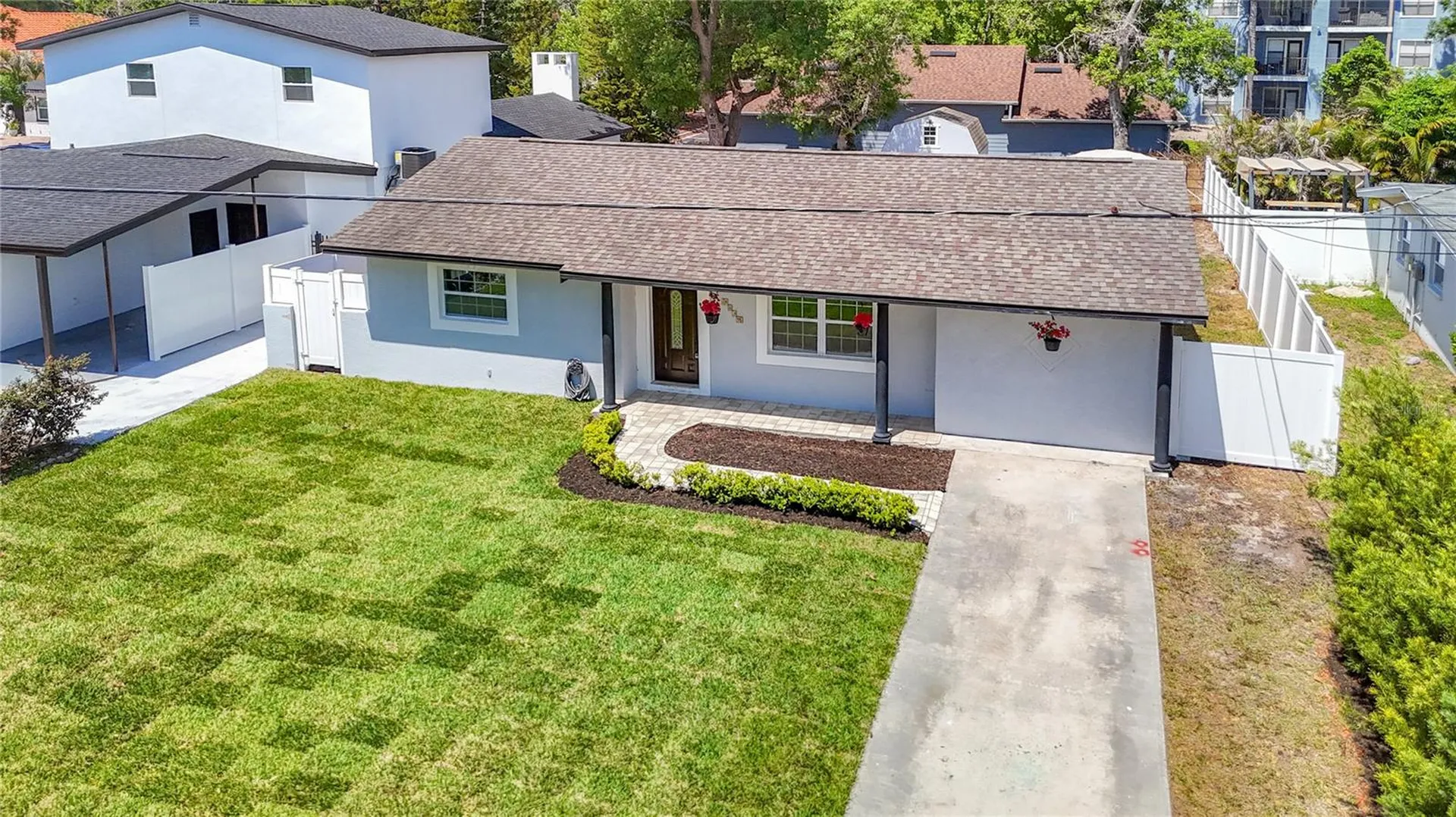 8639 May Circle Tampa FL 33614