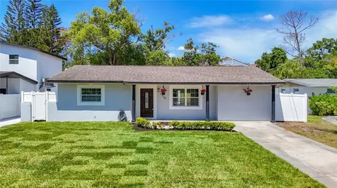 8639 May Circle Tampa FL 33614