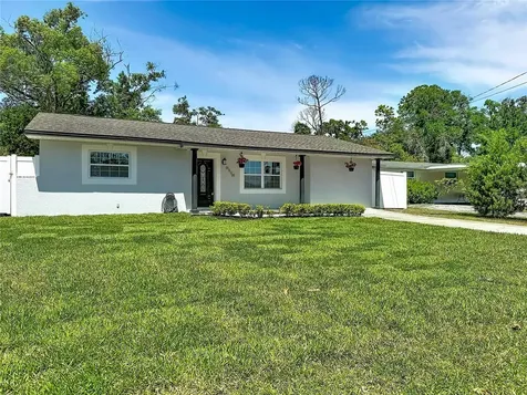 8639 May Circle Tampa FL 33614