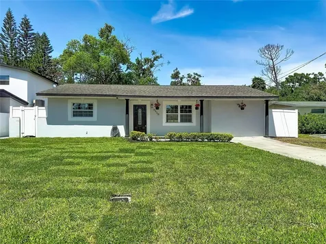 8639 May Circle Tampa FL 33614