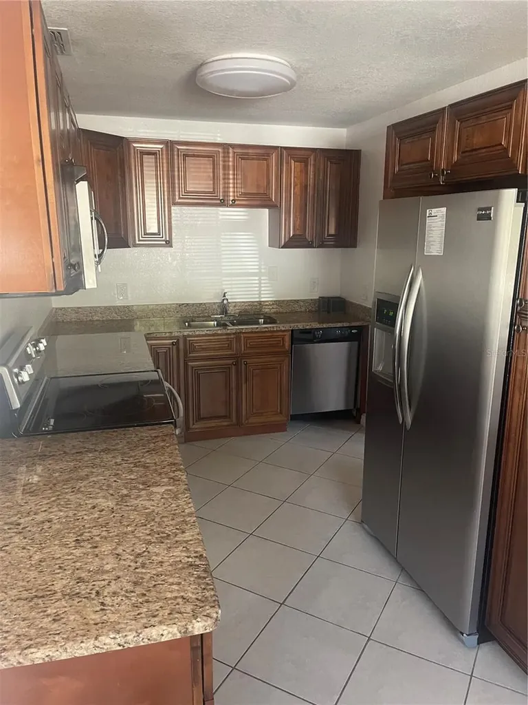 6708 S Hesperides Street Tampa FL 33616