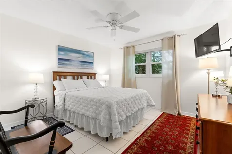 3143 37th Lane S St Petersburg FL 33711