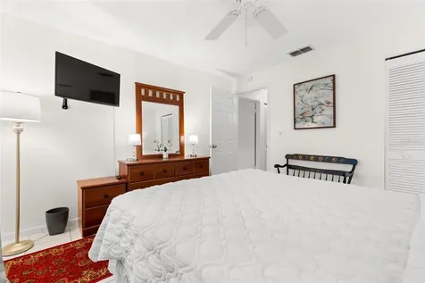 3143 37th Lane S St Petersburg FL 33711