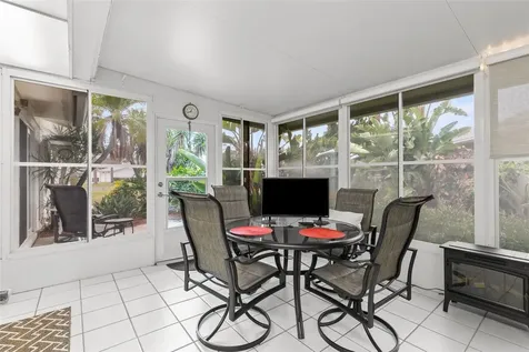 3143 37th Lane S St Petersburg FL 33711