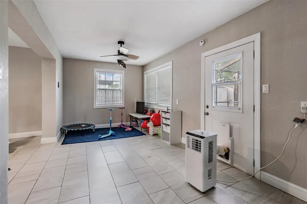 307 Country Club Drive Oldsmar FL 34677