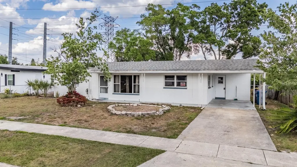 307 Country Club Drive Oldsmar FL 34677