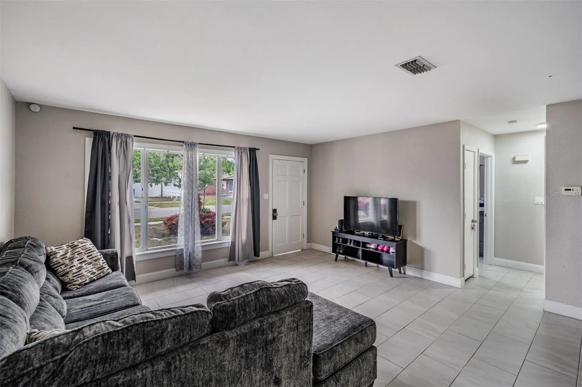 307 Country Club Drive Oldsmar FL 34677