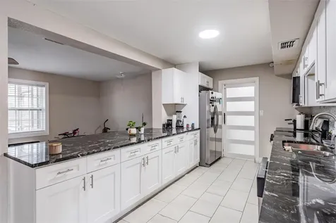 307 Country Club Drive Oldsmar FL 34677