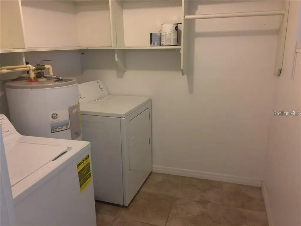3712 W Wallace Avenue Tampa FL 33611