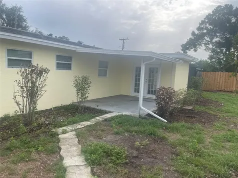 3712 W Wallace Avenue Tampa FL 33611