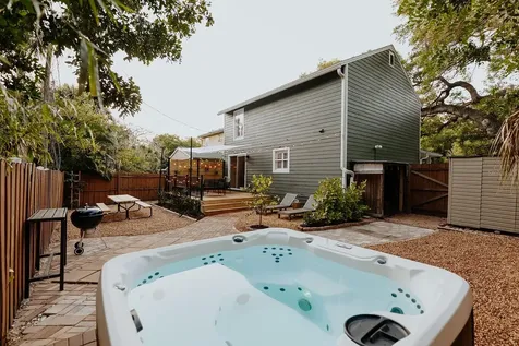 2472 Temple Street Sarasota FL 34239