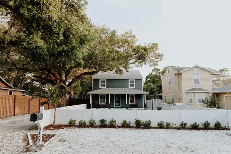 2472 Temple Street Sarasota FL 34239