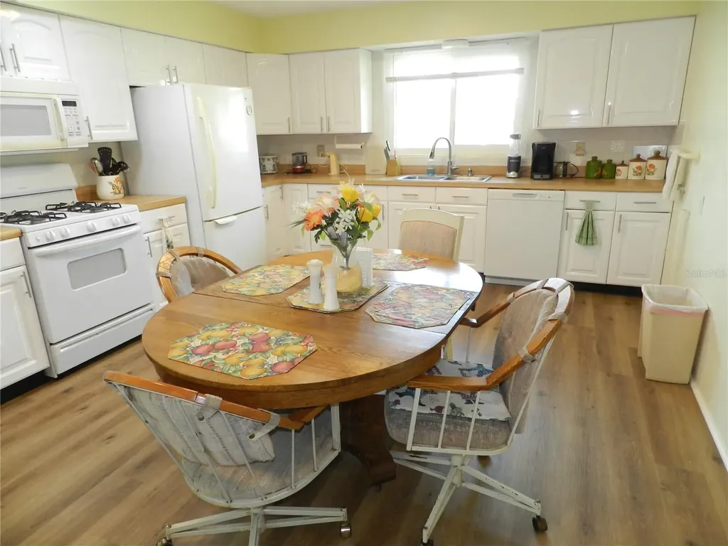 805 Ocean Avenue New Smyrna Beach FL 32169