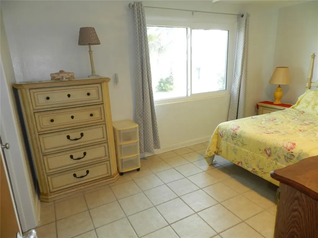 805 Ocean Avenue New Smyrna Beach FL 32169