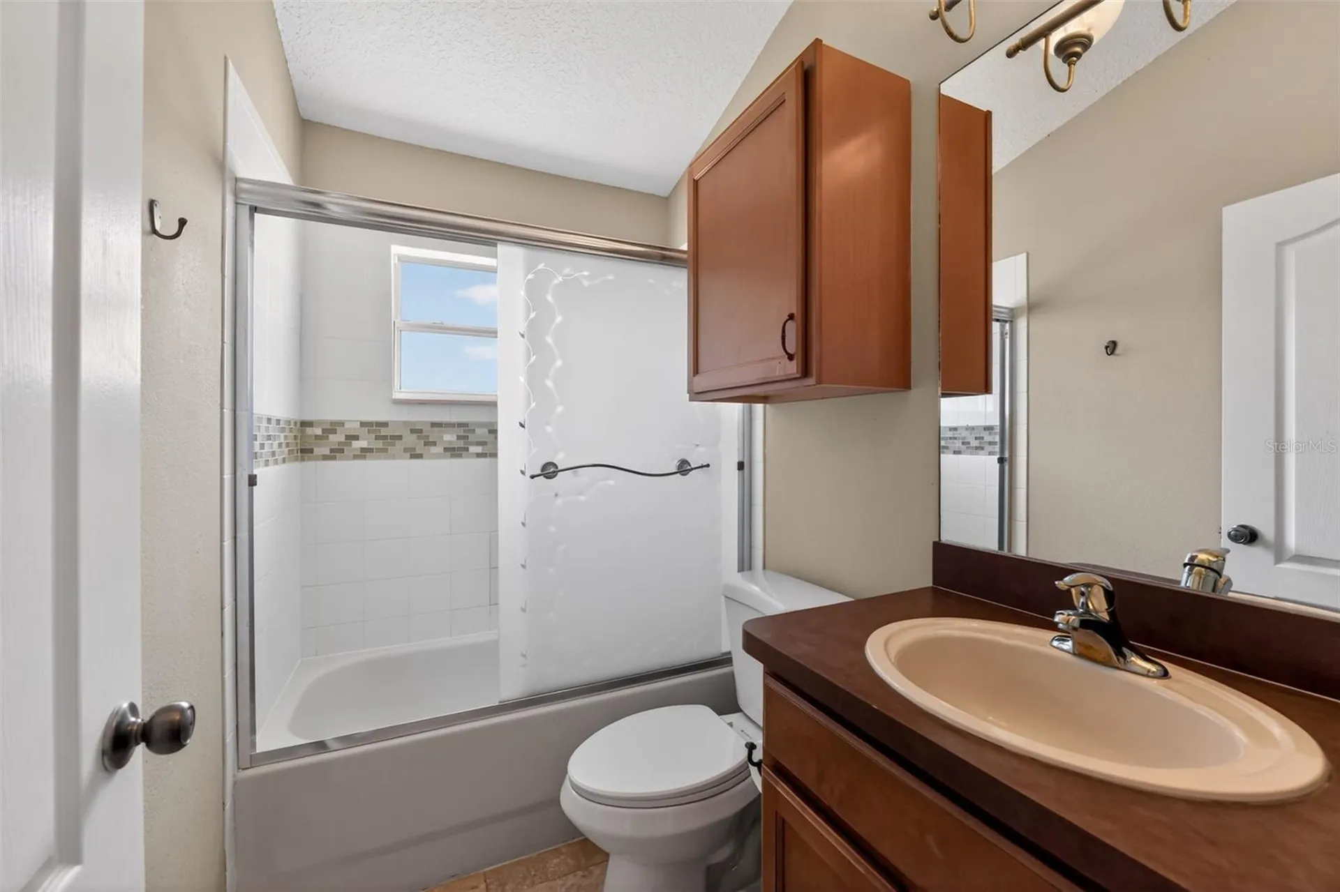 1833 Mira Lago Circle Ruskin FL 33570