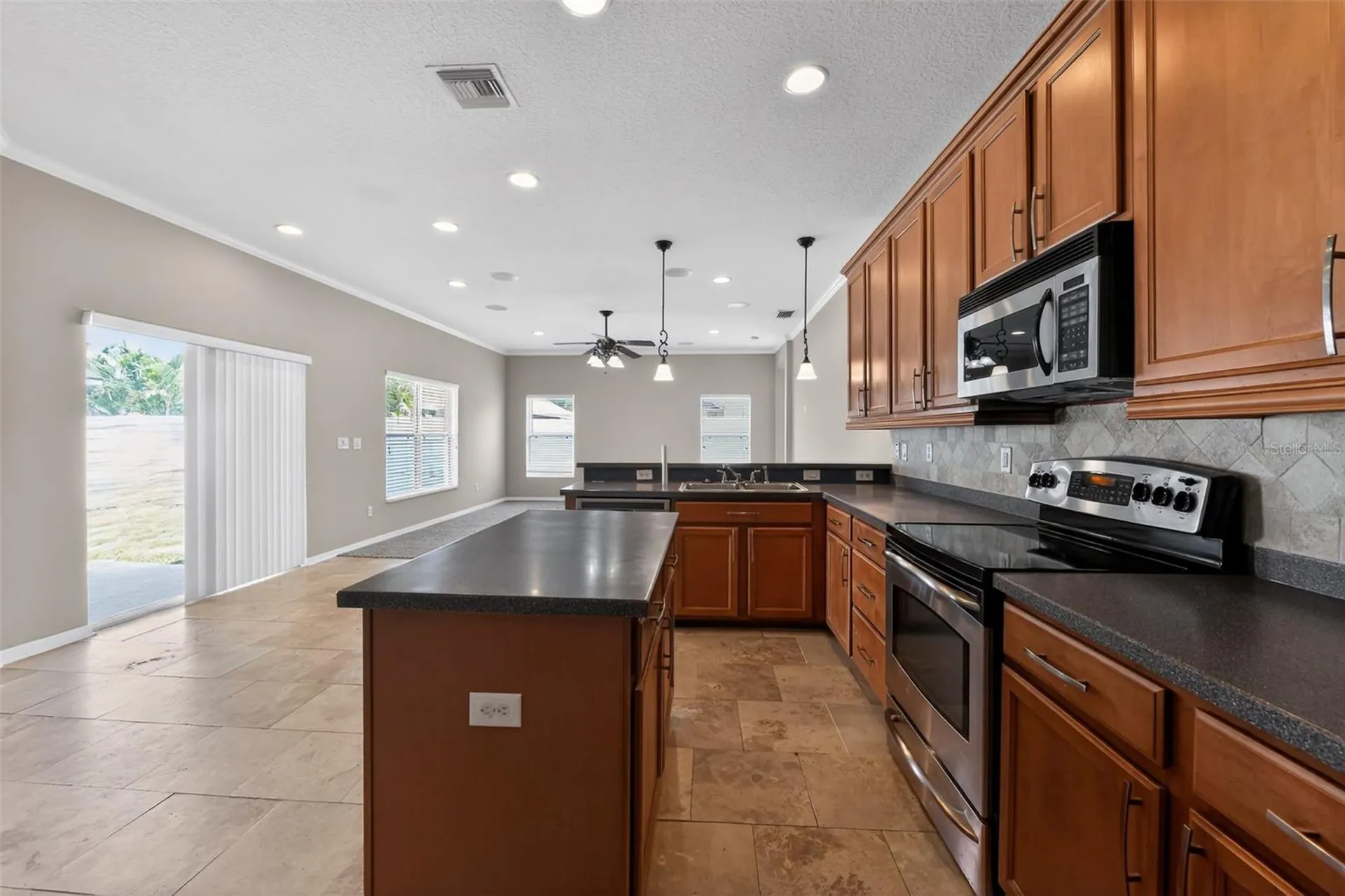 1833 Mira Lago Circle Ruskin FL 33570