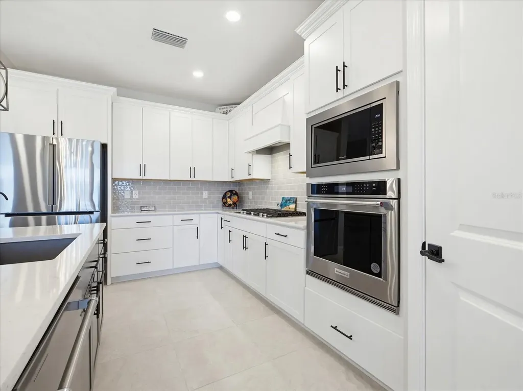 10329 Sun Isle Drive Englewood FL 34223